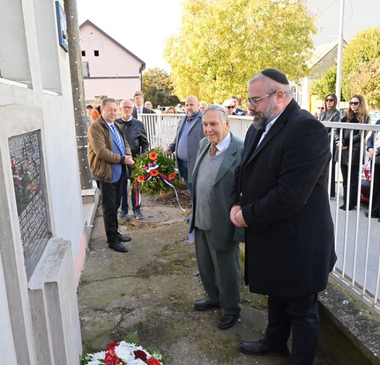 Ruma obeležila 81 godinu od oslobođenja u Drugom svetskom ratu